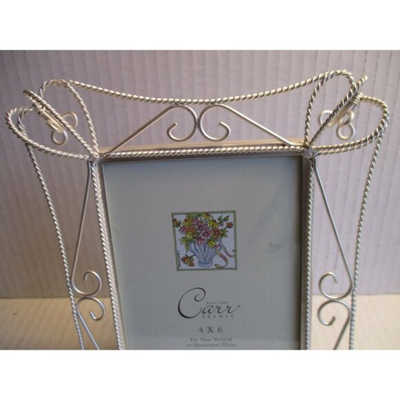 *Carr Delicate Picture Frame Sculpted Silver Metal Wire - 4" x 6" - NWT - 2 Way - Picture 3 of 6